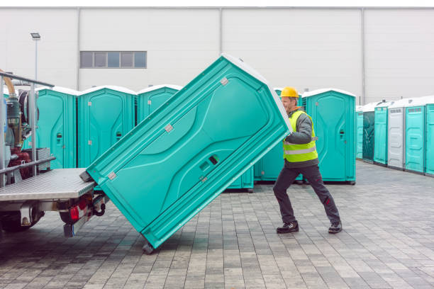 Best Portable Restroom Servicing (Cleaning and Restocking)  in Tonganoxie, KS